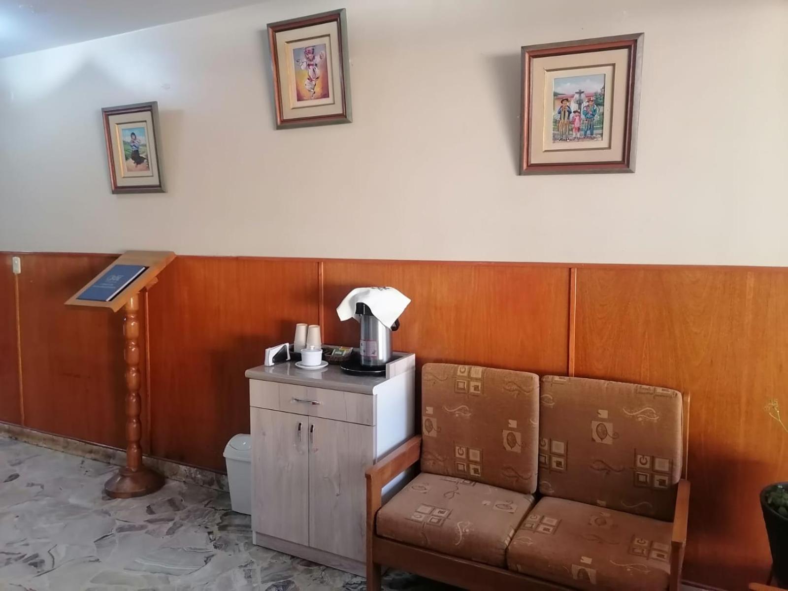 Sol De Oro Hotel Andahuaylas Eksteriør bilde